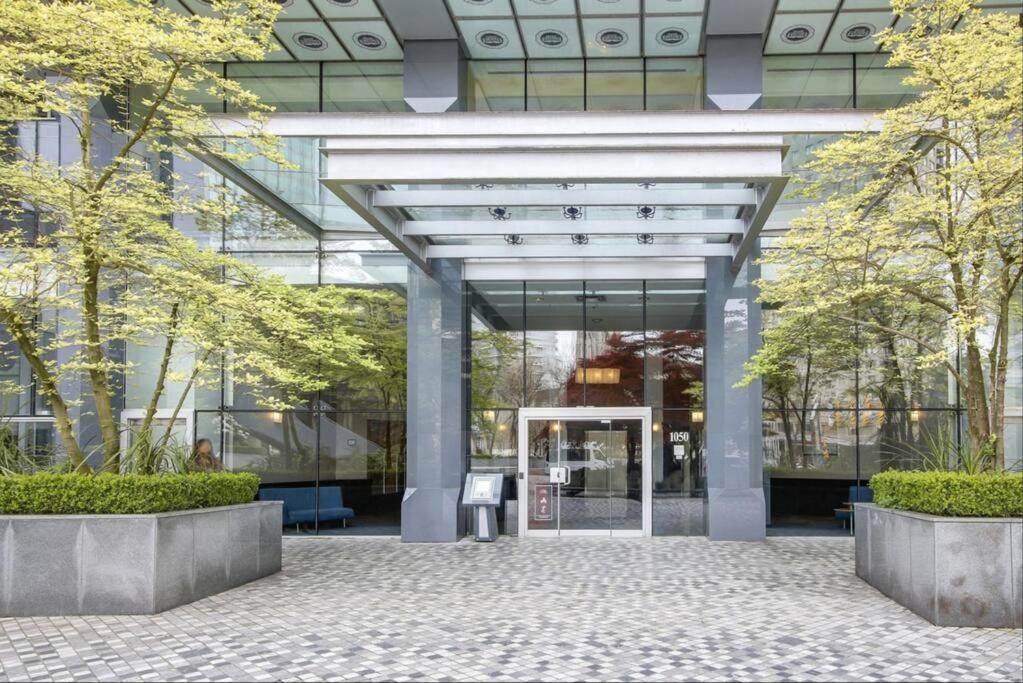 2Br Condo With Breathtaking View In Downtown! Free Parking - 6 Sleep Ванкувер Экстерьер фото