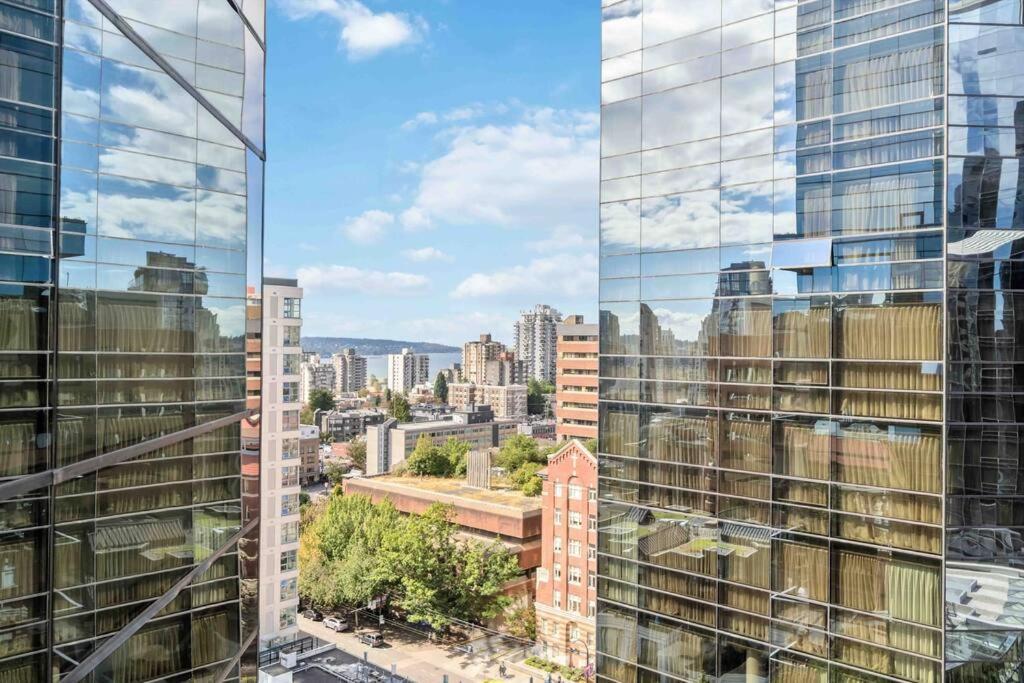 2Br Condo With Breathtaking View In Downtown! Free Parking - 6 Sleep Ванкувер Экстерьер фото